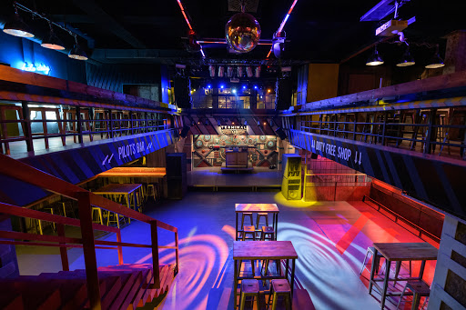 Titanic Night Club